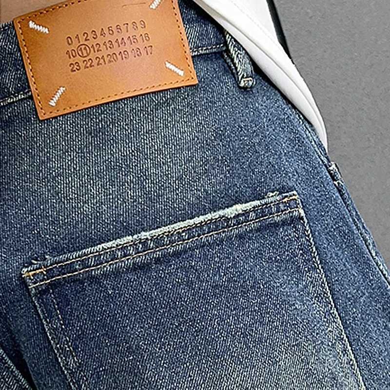 Washed distressed fashionable and trendy jeans American style trendy mens high street loose fitting straight leg mens jeans X250227