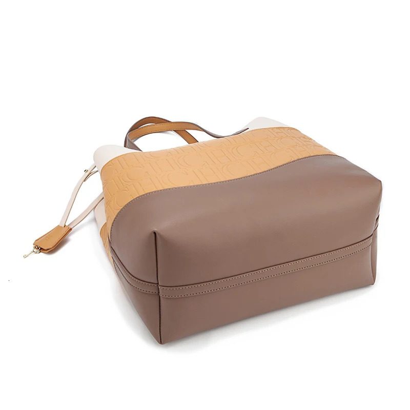 Ship from US CH Versatile Trend Tote Bag Leather Solid Color Splicing Large Capacity Crossbody Simple Fresh Style Commuting Shoulder 250227FBB