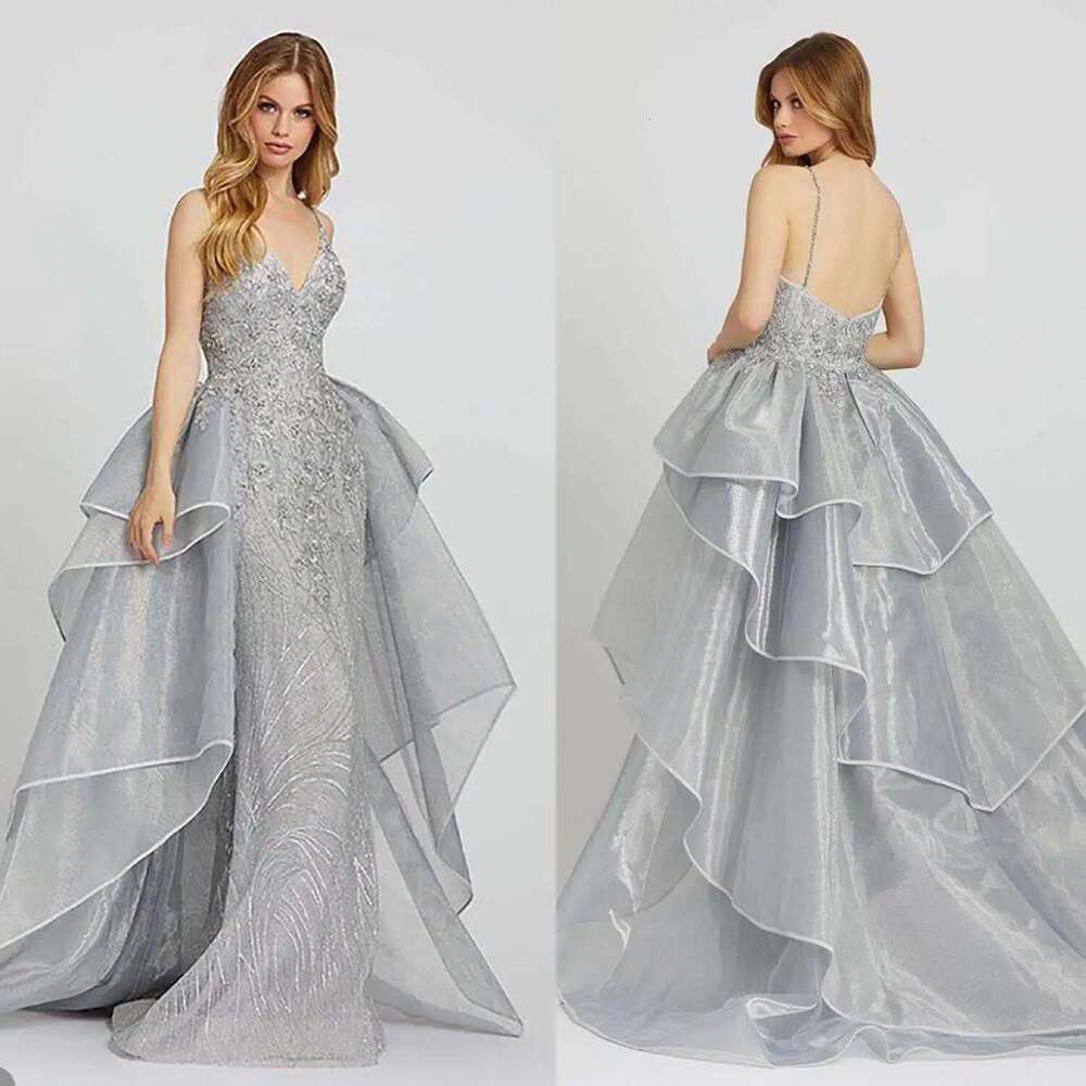 Charming mermaid wedding dresses strap spagetti sequins sleeveless detachable train sweep custom robe