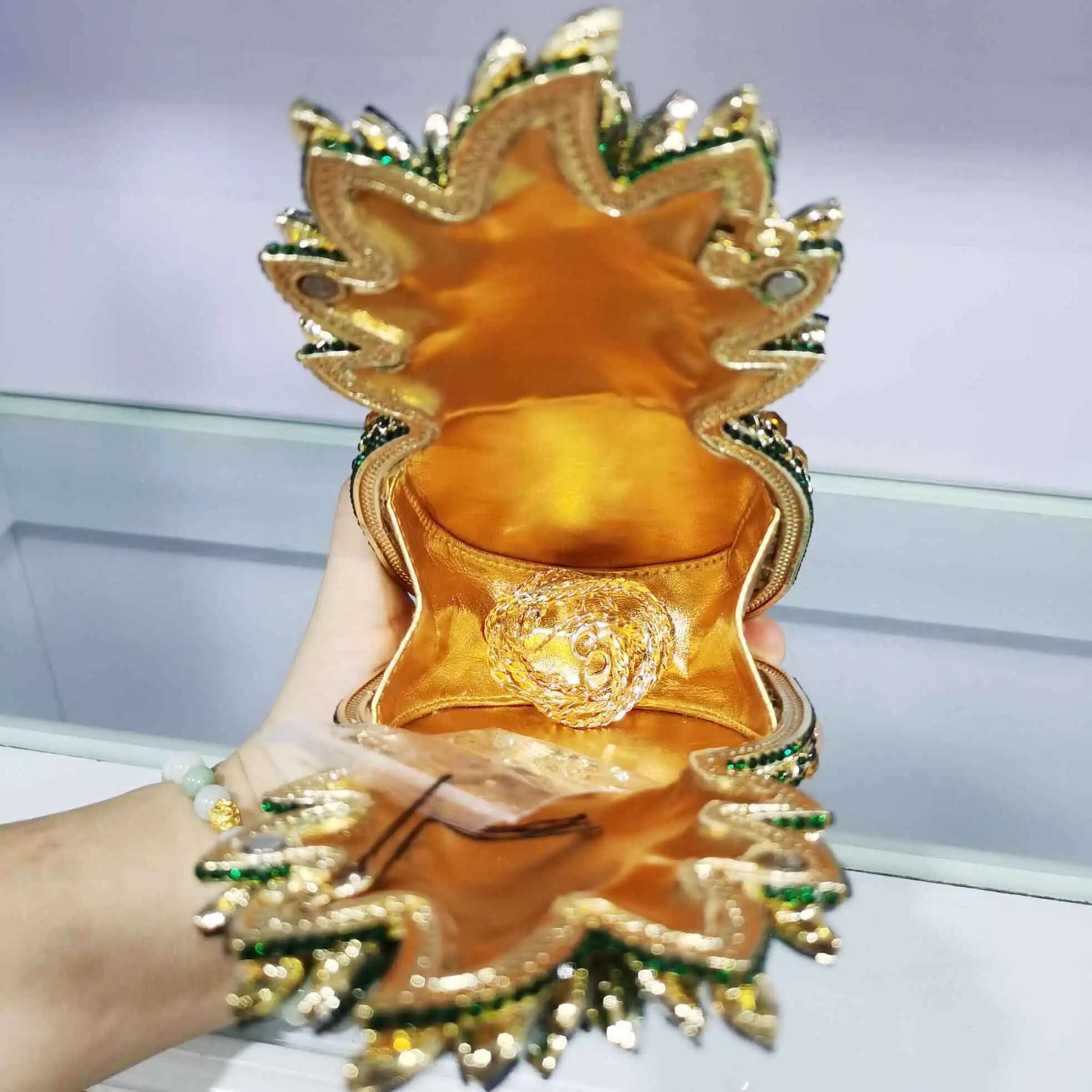 KHNMEET Crystal Green Pineapple Evening Ladies Party Purse Chain Clutch Bags Female Dia Handbags SM37