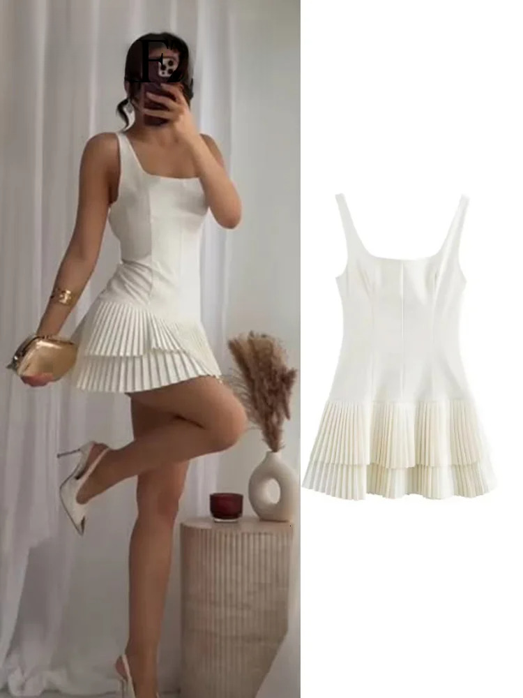 Woman Chic High Street Slim Short SEXY DRESSES FOR WOMEN Women Summer Square Collar Sleeveless Solid White Mini Dress