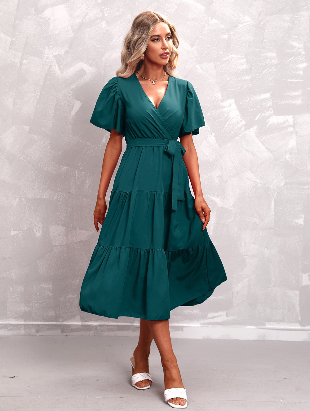 K8145 Popular skirt high-end women's wear V-neck button-lace long skirt temperament high-end French dress