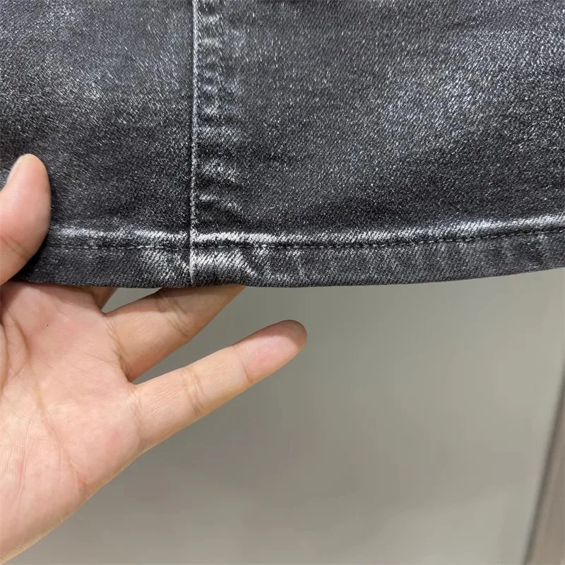 DEAT Womens Denim Skirt Letter Printed Coated A-line High Waist Slim Wrap Hips Mini Skirts Spring 2025 Fashion 29L9631 250226