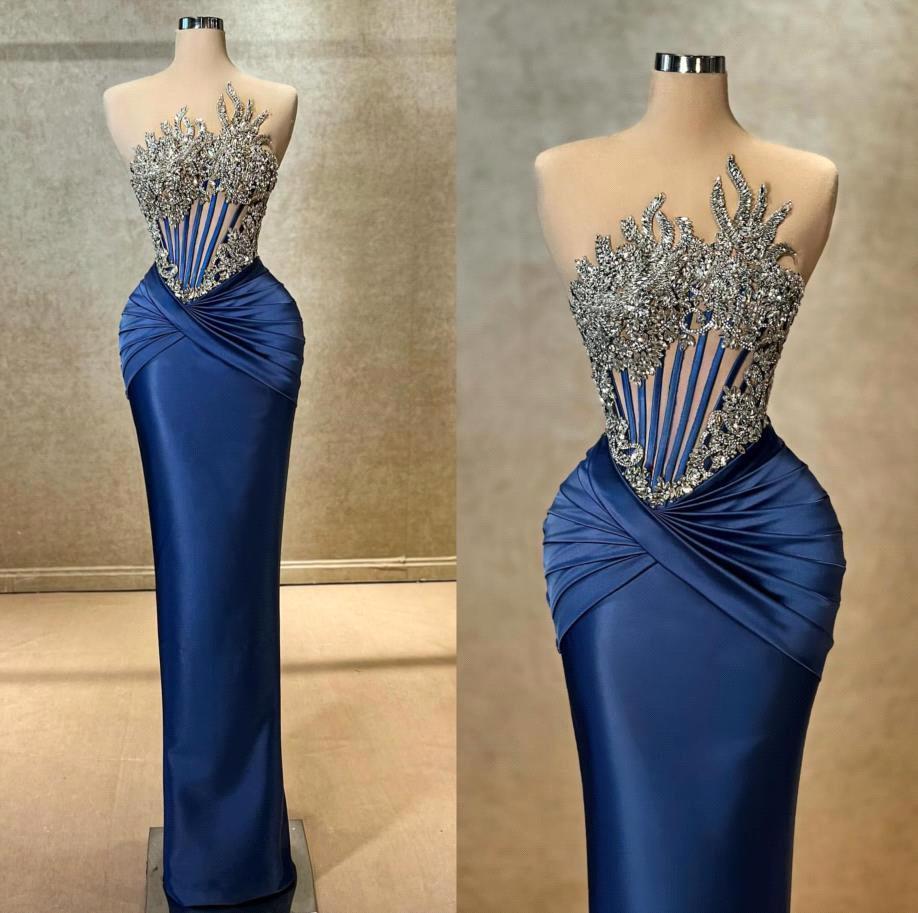 Glamorous Navy Blue Mermaid Evening Dresses Beads Rhinestrones Prom Dresses Sexy Women Strapless Sheath Ruched Party Gowns Vestidos De Gala Customized