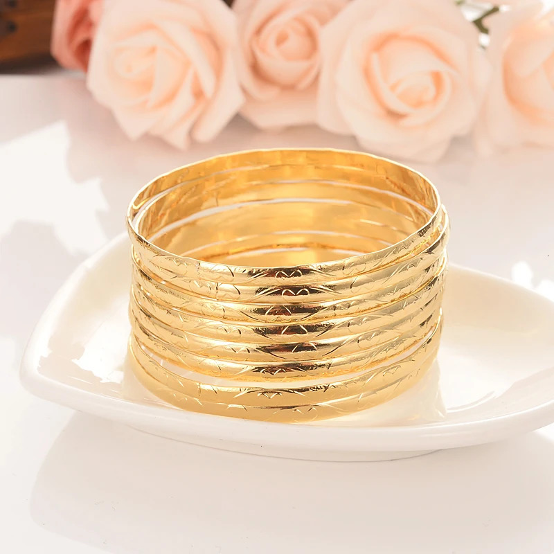 stainless_steel color charms bangle Simple Heritage Gold Wedding Bracelet Jewelry European Style 250227