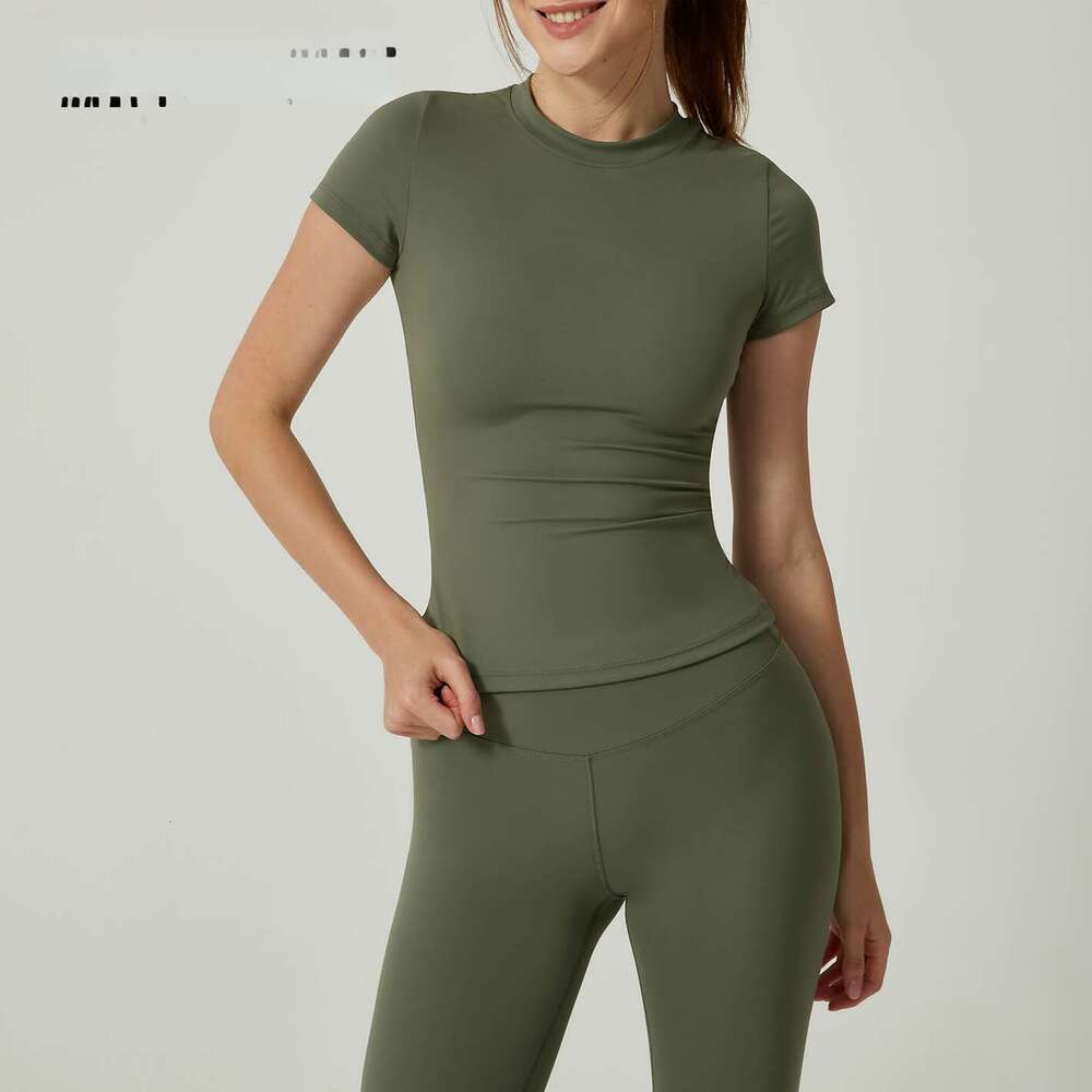 European American spring and summer short sleeved pants women's two-piece set, high-end yoga suit, 2025 new casual fashion trend clothing