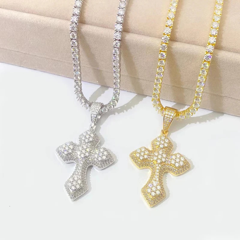 S925 Silver Iced Cross Pendant Women Men 16k Gold Finish D Color VVS Hiphop Pendant Necklace Pass Tester Party Gift 250227