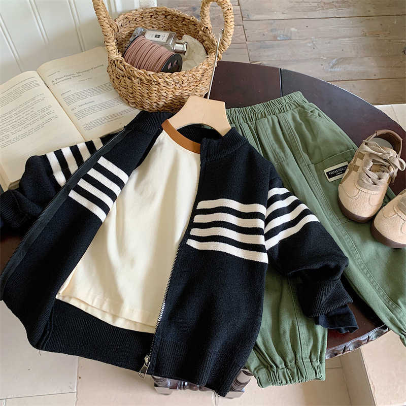 Pullover Linlin Mommy 2025 Spring and Autumn collection boys fashion boys baby handsome contrasting color striped knitted cardigan autumn and winterY2