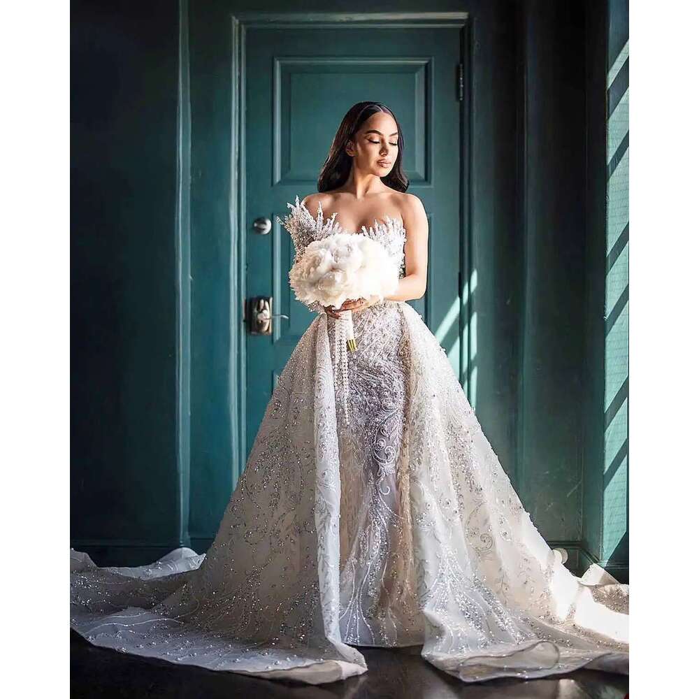 Backless Mermaid Dresses with Pearls and Beads, Appliques de o, Custom Design, Detachable Train Wedding Dress
