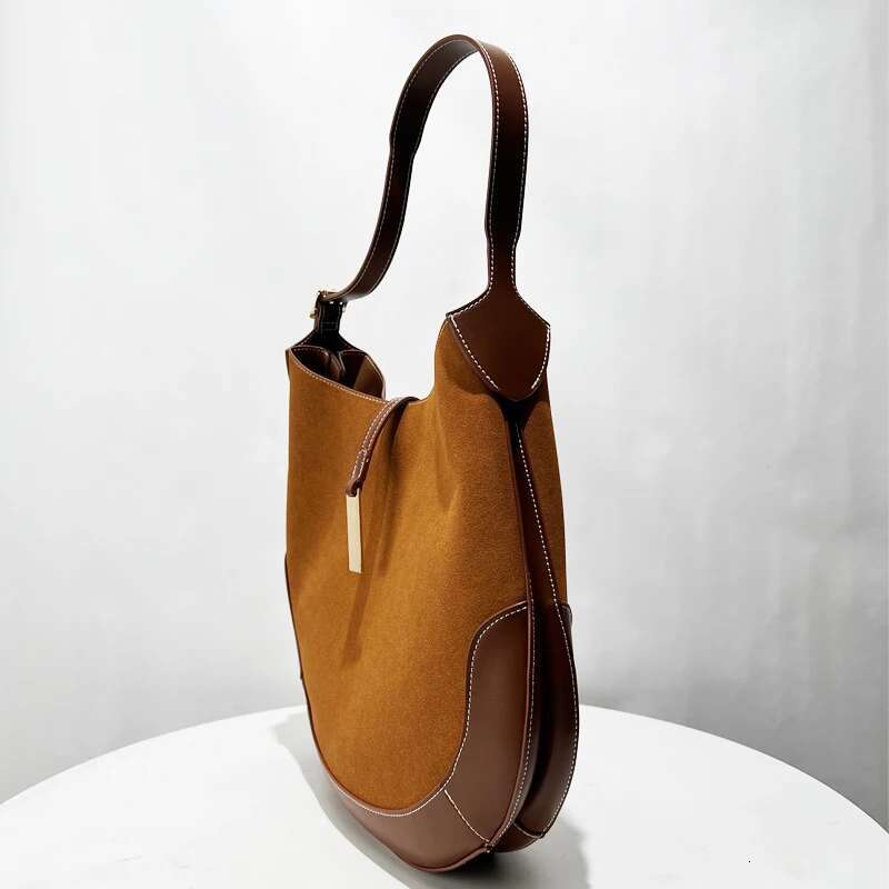 Faux Suede Splicing Large Capacity Shoulder Bags For Women Designer Handbag Purses 2024 New In Vintage Saddle Crossbody