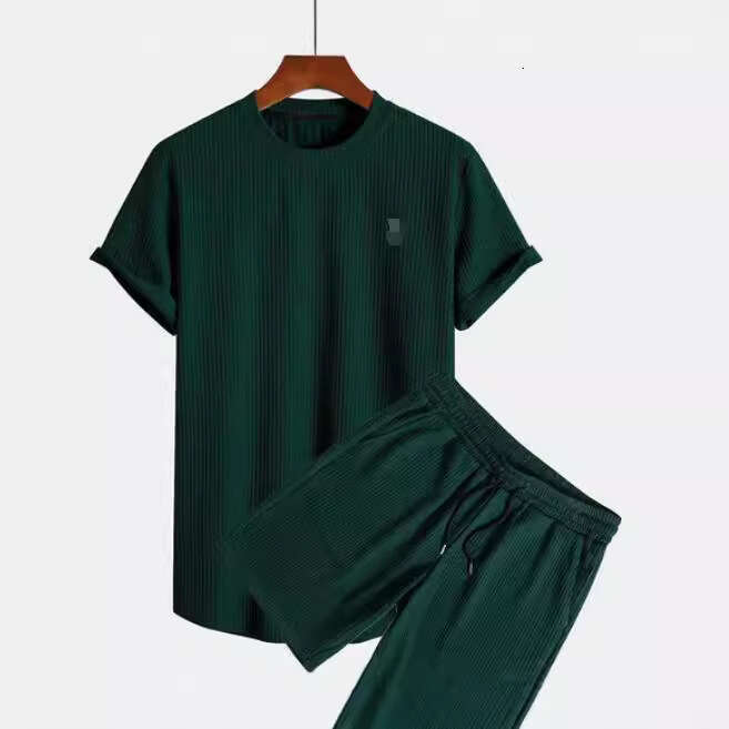 New Summer Striped Casual Suit Round Neck Men's Short Sleeved Sports Fashion Loose Two-Piece Set