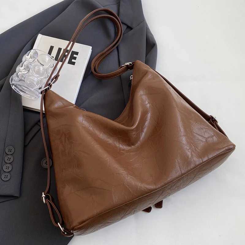 Moto Biker Vintage Bags For Womens Luxury Designer Handbags Purses 2023 New In PU Sequined Belt Buckle Large Capacity ShoulderXJ250227