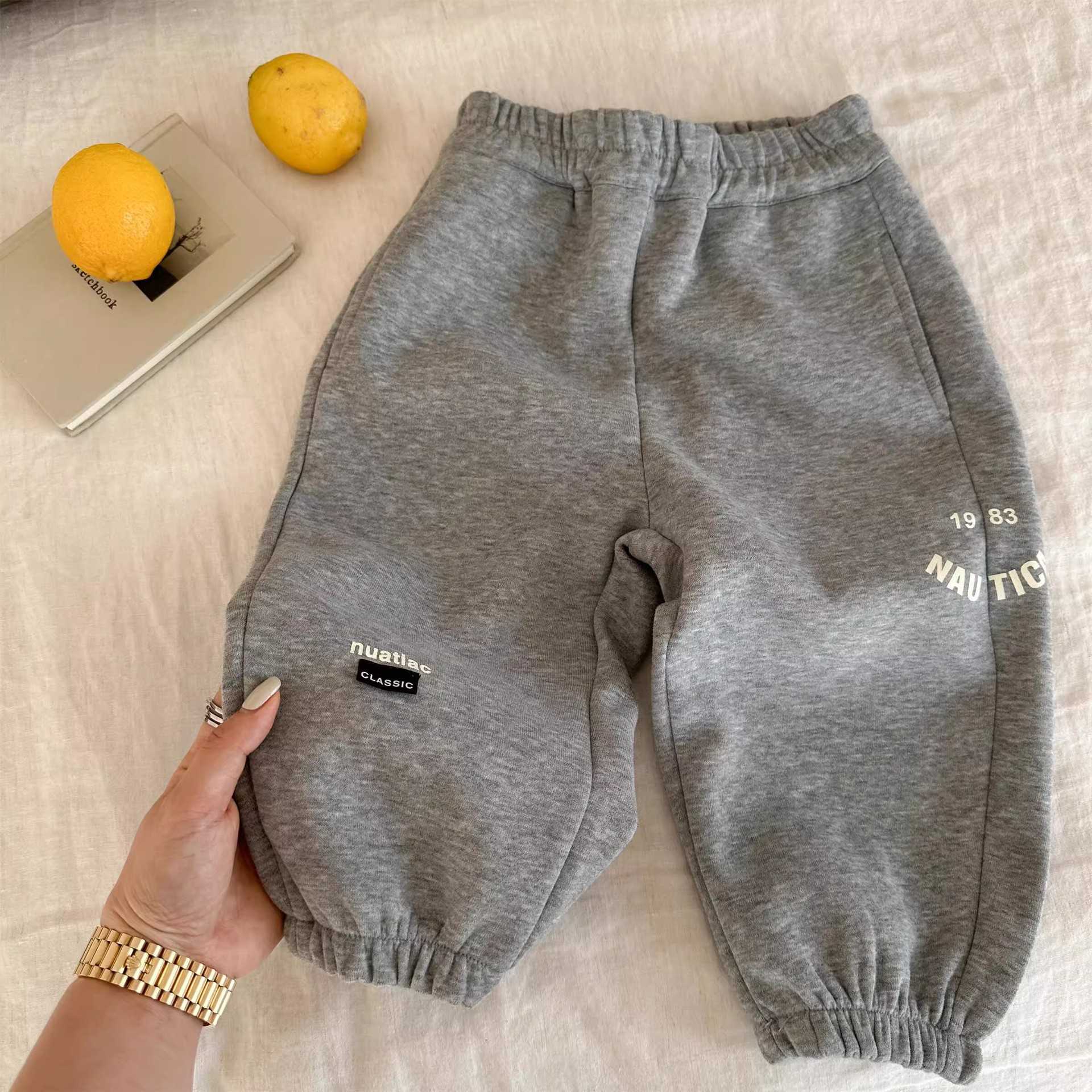 Jeans Childrens Health Pants 2025 Spring Korean Edition New Product Boys and Girls Western Style Letter Printed Leg Tights Baby Casual Pants TrendyY25