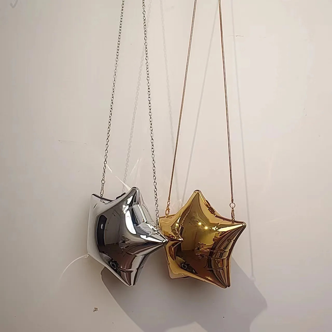 Nice n Gold And Silver Chain Womens Evening Bags Bright Face Five Pointed Star Shoulder bag Funny Party Bag 250226