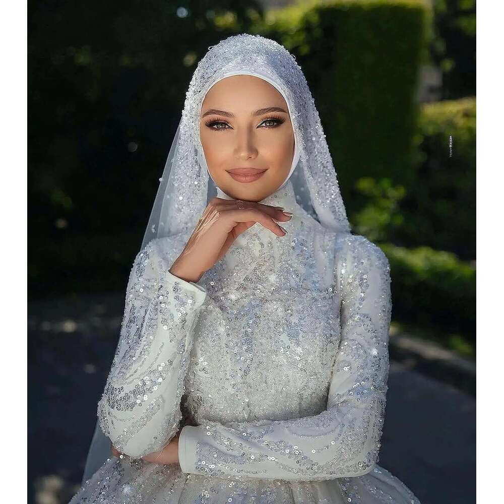 Muslim Wedding High Neck Long Sleeves Appliques Lace Ball Gown Chapel Custom Made Bridal Dresses
