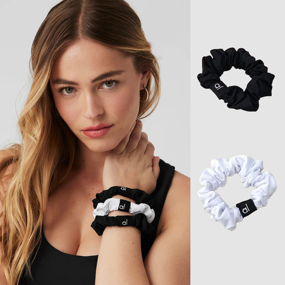 2024 Luxury Scrunchie Hairbands Ribbon Yarn Vintage Satin Elastic Yoga Sports Hair Accessories for Girls Designer Anti-Slip Free Shipping