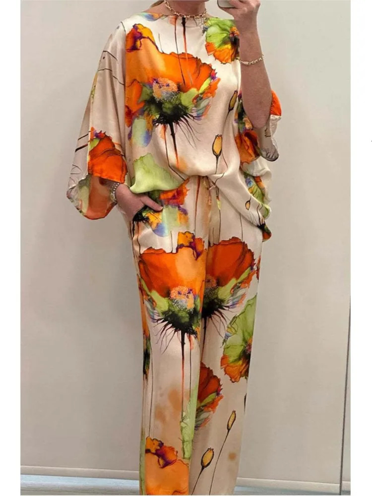 Casual Sets for Women 2 pieces Summer Fashion Printed Satin Two Piece Sets Women Sexy Round Neck TopWide Leg Long Pants Outfits 250320