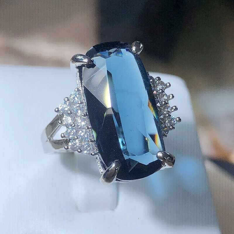 Stamp Exaggerated Atmosphere Dark Blue Zirconia Ring Female New Party Birthday Jewelry Gift Wholesale