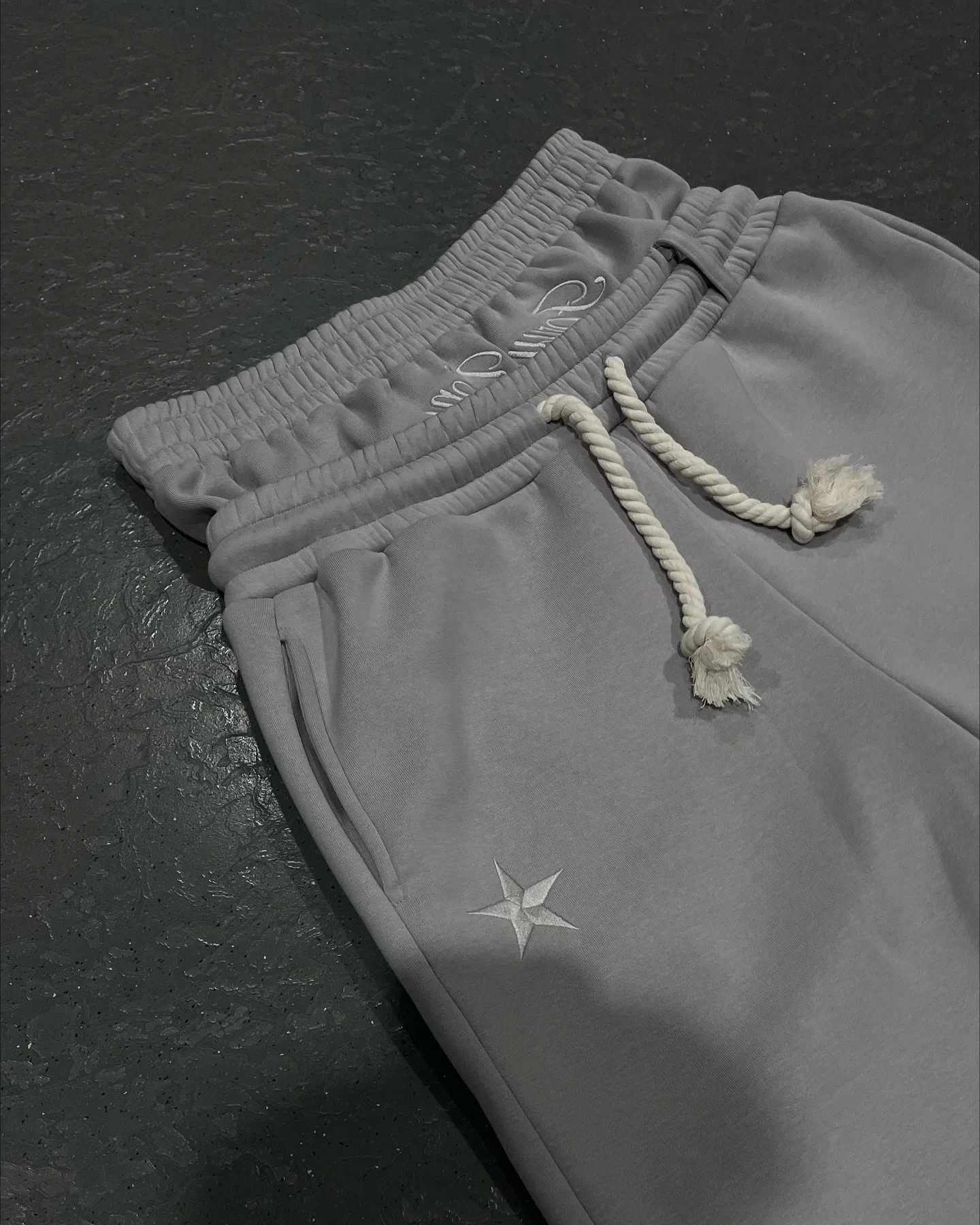 Men's Pants American retro double-layer sports pants Y2K sports pants mens solid color letter pattern casual bag sports pants z250227