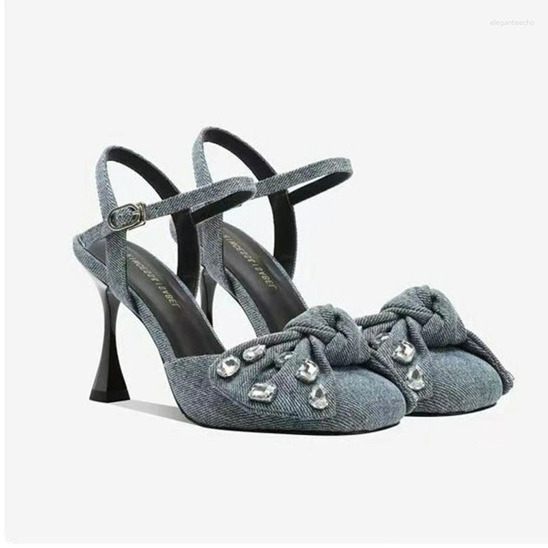 2025 S Fashion Designer Sandals Bow Women S Crystal High Heels Elegant Shoes Cowboy Pumps Slippers Party Dress Brand Woman Atillas