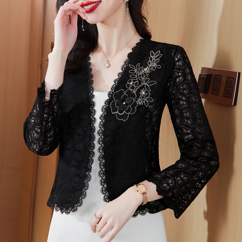 Spring Summer Long Sleeved Womens Fashionable Lace Jacket Elegant Slim Hollow Out Coats 250227