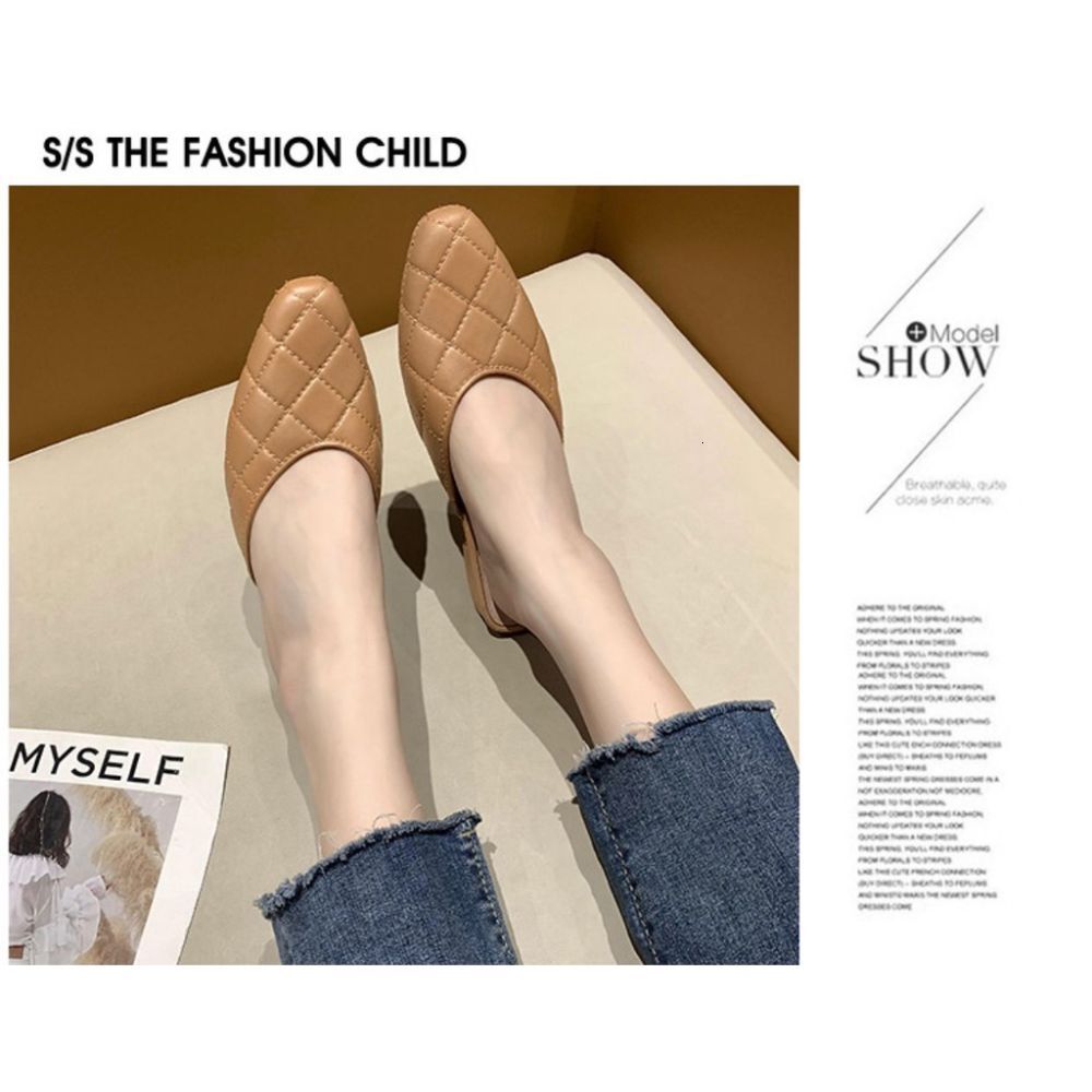 2025 New Women's Casual Slippers Outdoor Beach Black And White Summer Soft Bottom Flip Rainbow Kasut Perempuan Sandals
