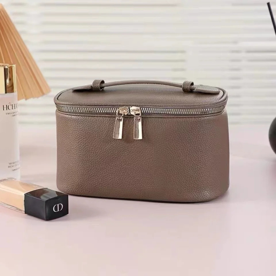 Ship from US Fashionable faux leather travel cosmetic bag SPACEUS With Organizational Divider perfect for On the Go beauty needs 250227FBB
