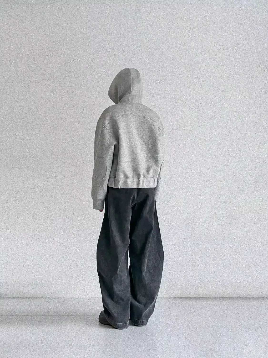American split sweatshirt chic trendy layered space cotton boxy short y2k wide hooded silhouette tailored sweatshirt jacket X250227