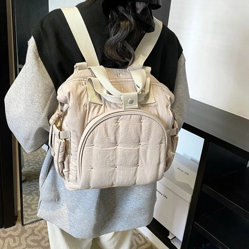Portable Baby Diaper Bag Elegant Backpack Large Capacity Nappy Organizer Case for Parents with Adjustable Straps 250227