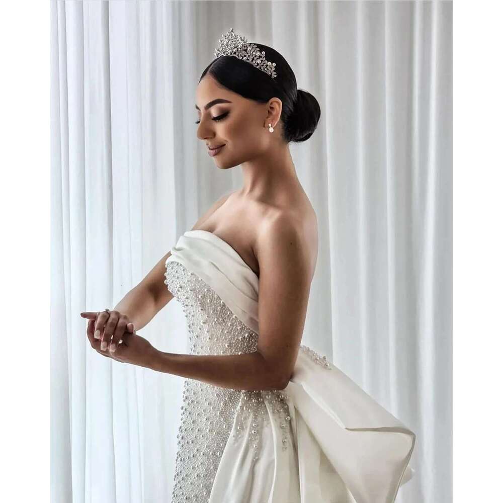 Glamorous Mermaid Strapless Wedding Whole Body Beads Detailing on the Back Court Dress Custom Made Bridal Dresses