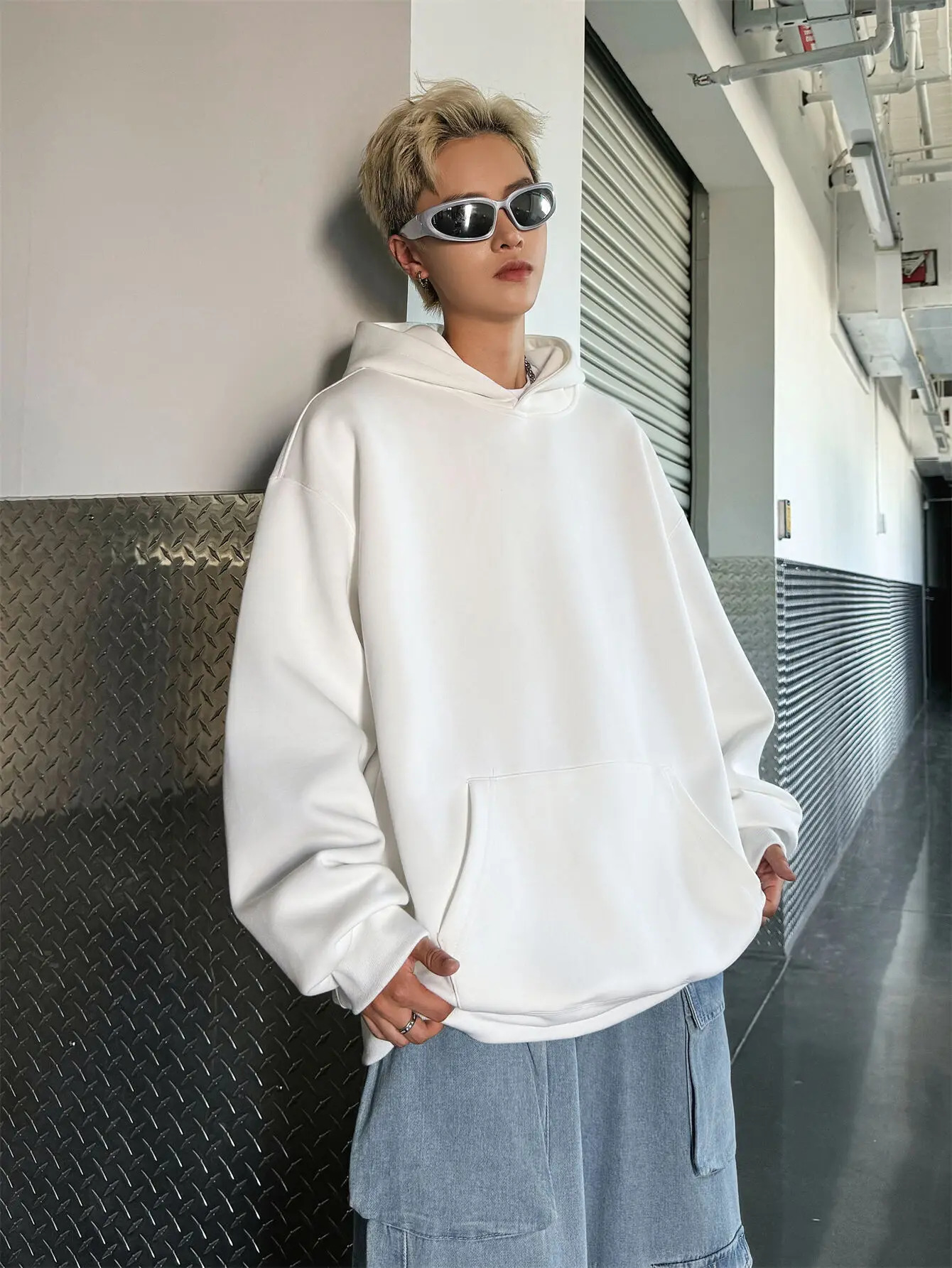 Gothic High Street Style Men Hoodies Baggy Autumn Fashion Clothing Solid Color Basic Sweatshirts Harajuku Male Hooded Pullovers 250227