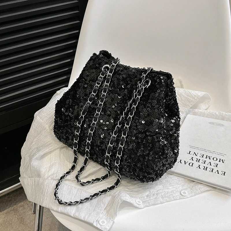 New Arrival Sparkling sequin bucket shoulder bag luxury large capacity fresh womens cross body bag fashion edition hot T250227