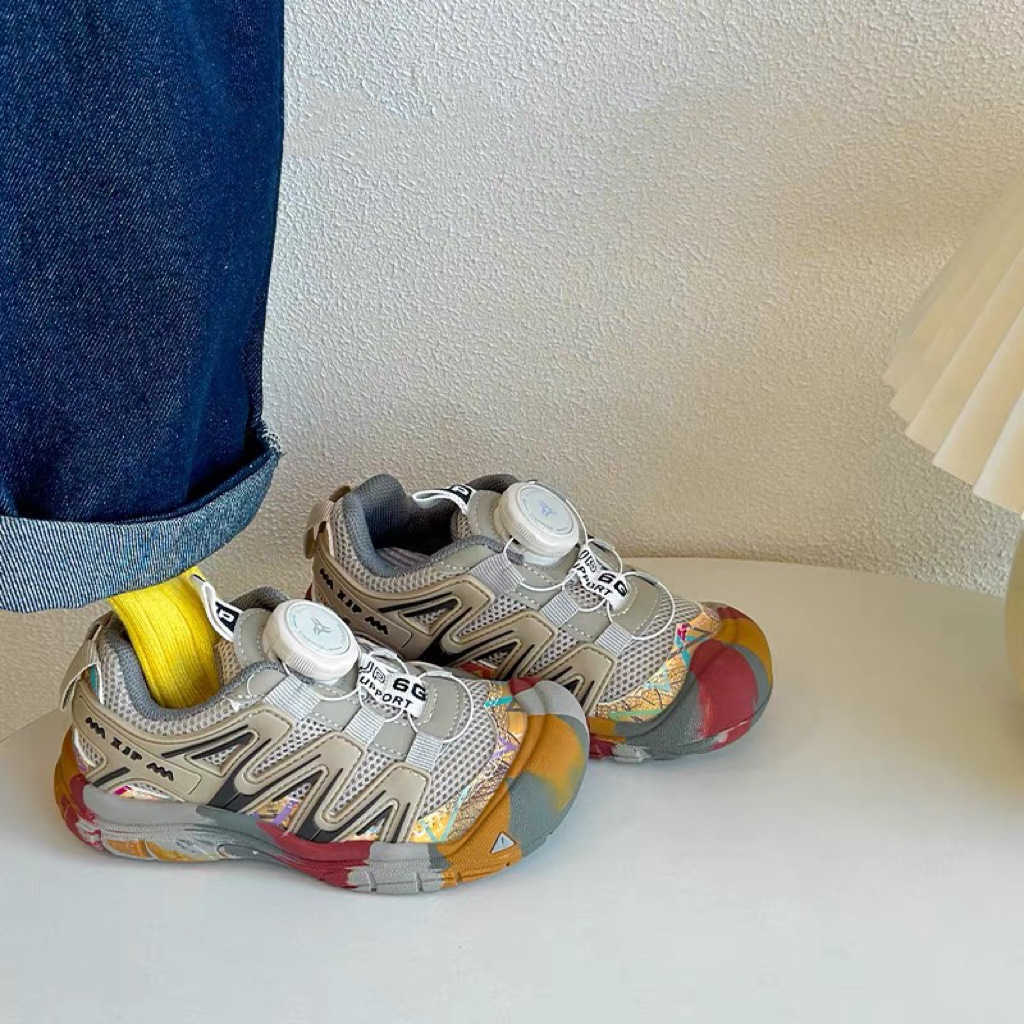 ion childrens sports shoes 2024 Spring and Autumn new style boys outdoor hiking shoes rotating buckle girls breathable running shoes S25226