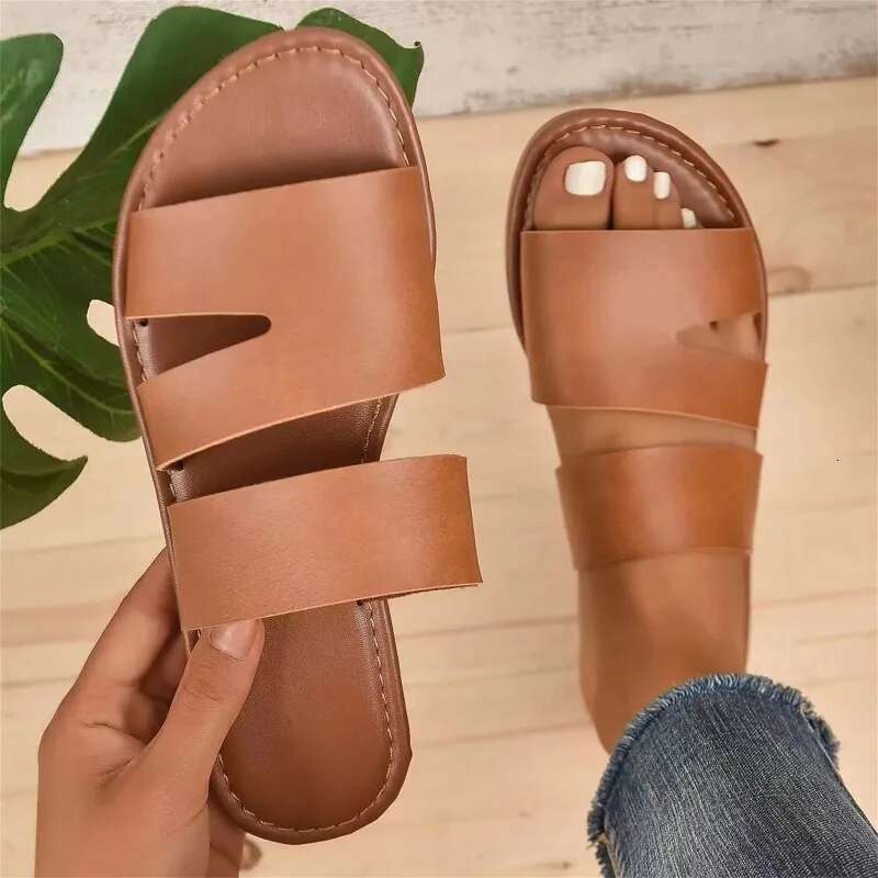 Women's Fashion Summer New Designer Sandals Solid Color Leather Open Toed Flat Bottom Bohemian Beach Slippers Casual And Comfortable Daily Women&
