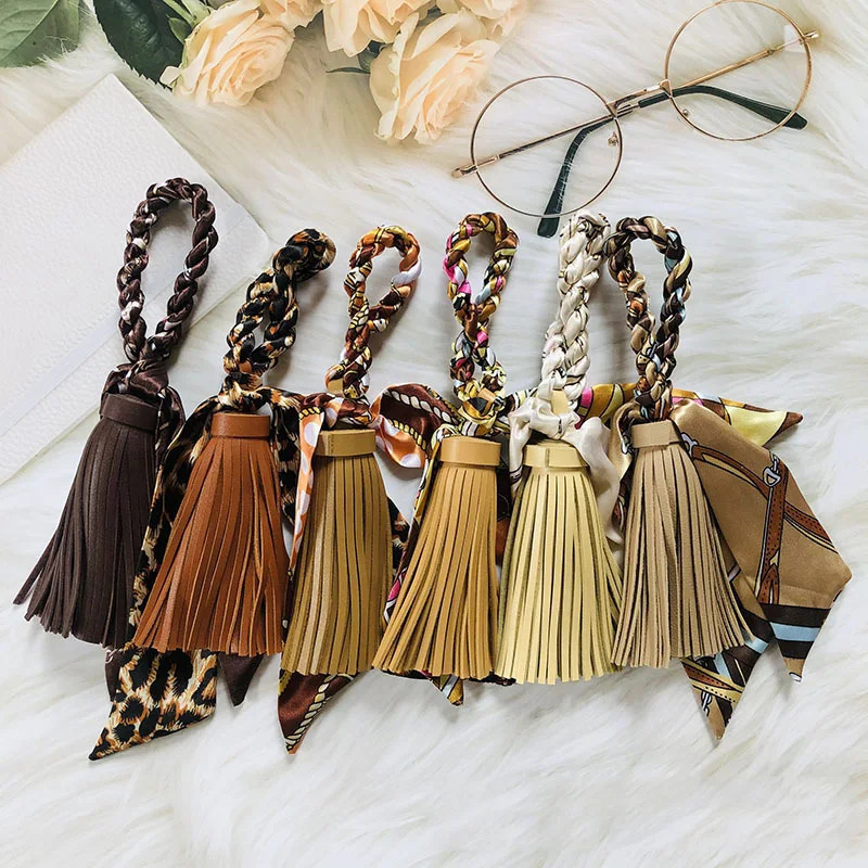 Tassel Bag Pendant Fashion Tassels Keychains for Women Cute Colorful Silk Scarf Car Keychain Accessories 250227