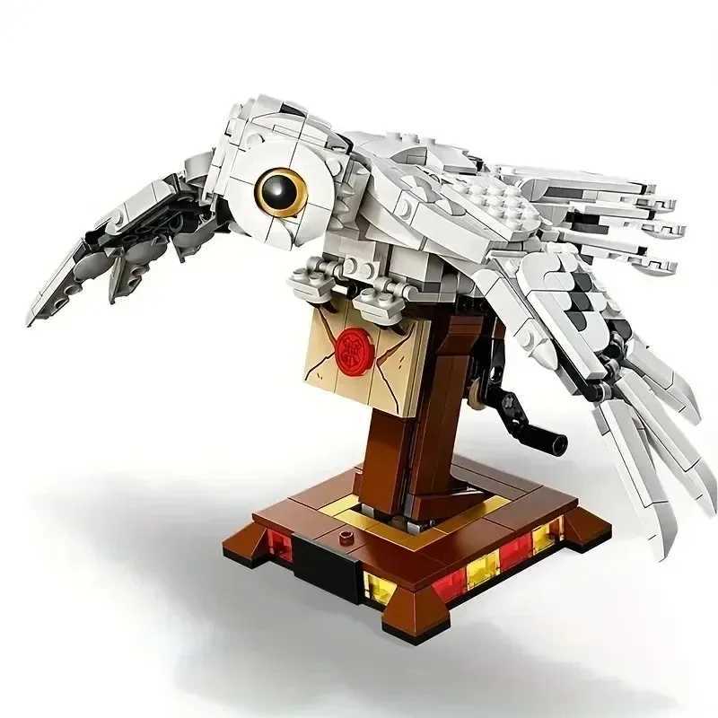 Free shipping MINISO MOC 630PCS Collectors Edition Bird Building Block Assembly 75979 Model Anniversary B Childrens Toy Gift Set