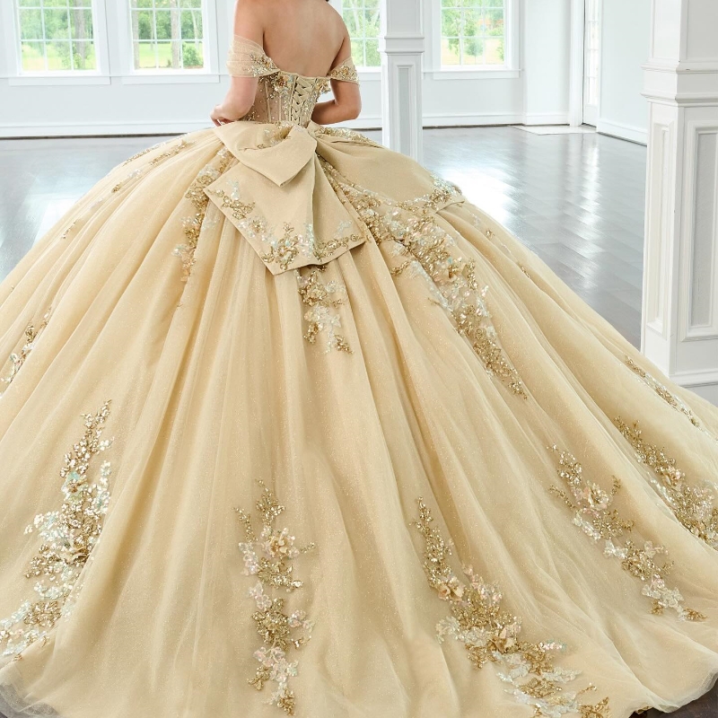 Champagne Shiny Quinceanera Dresses Ball Gown Off The Shoulder Sequin Applique Lace Beadis Bow Tull Party Birthday Sweet 16 Vestidos 15 Anos