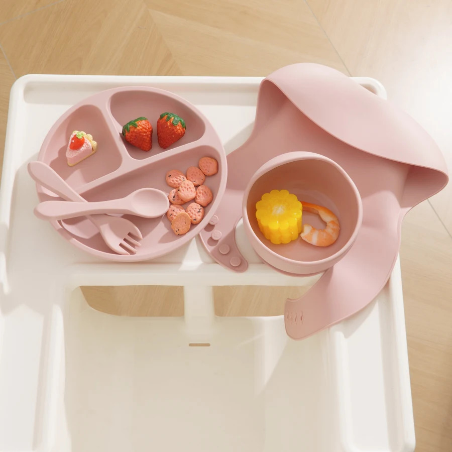 5Pcs Baby Silicone Feeding Set Round Dining Plate Sucker Bowl Dishes For Kids Baby Waterproof Bib Spoon Childrens Tableware 250227