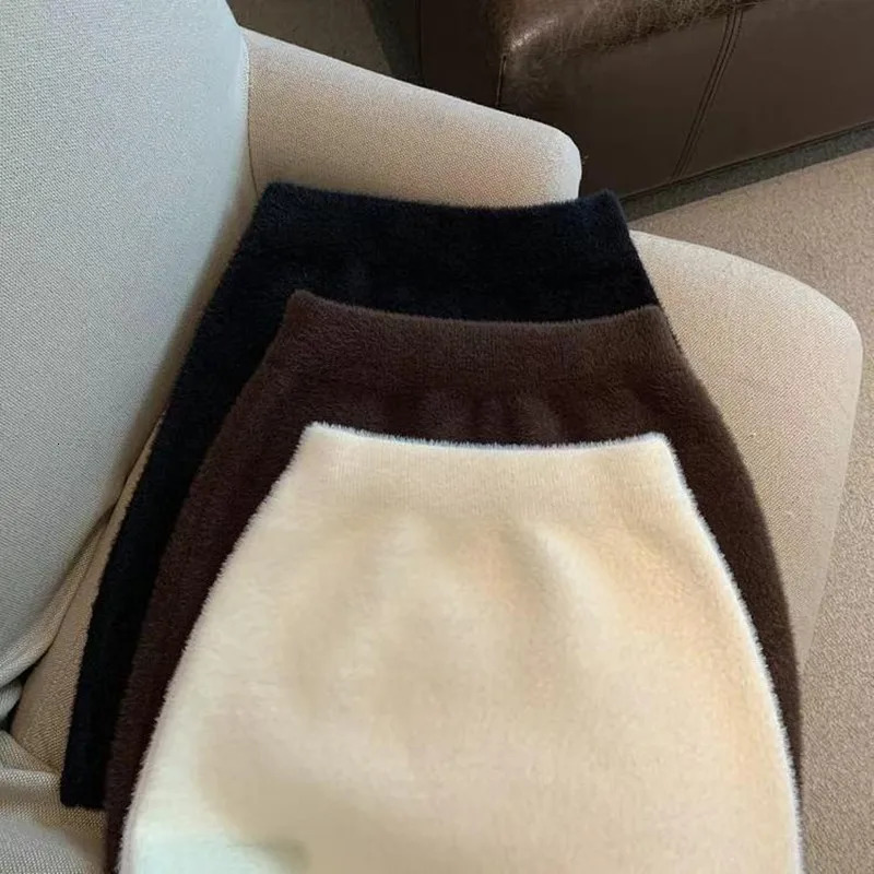 Elastic Waist Slim Women Short Skirt Sexy Elegant All-Match Basic Mini Skirt Winter Sweet Casual Knit Mink Fur Skirt 250227