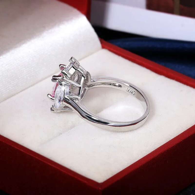 2024 Classic Moissanite Gemstone Ring For Ladies Stamp Pink White Zircon Wedding Engagement Jewelry Gift