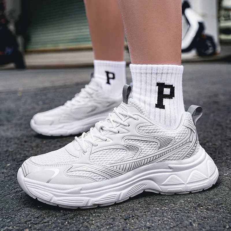 Running Shoes For Men Womens Chunky White Luxary Sneakers Ladies Casual Shoes Fashion Light Male Tennis Sports Fitness Footwear Z250227