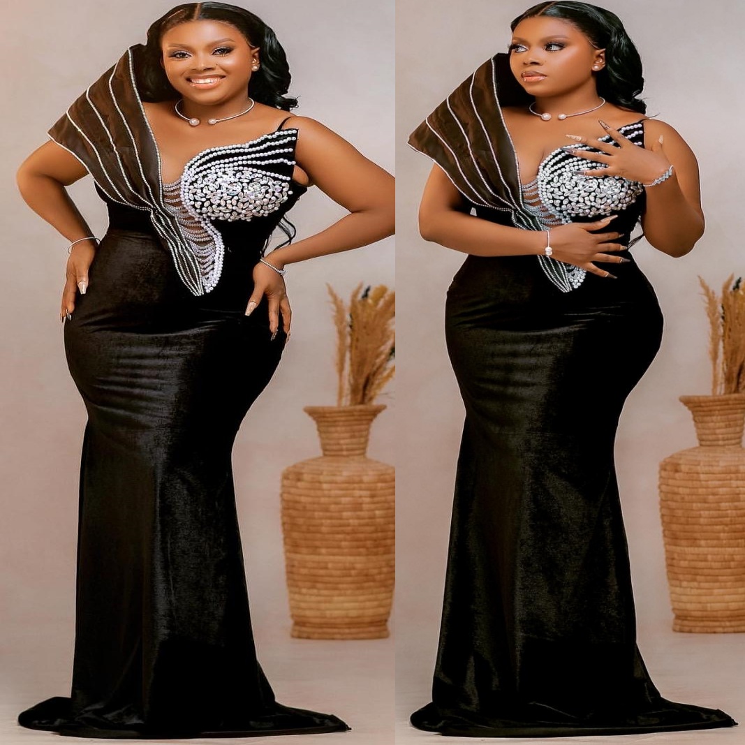 Black Mermaid Prom Dresses 2025 Beaded Crystals Velvet Spaghetti Evening Formal Party Second Birthday Engagement Gowns Plus Size Dress For Special Occ