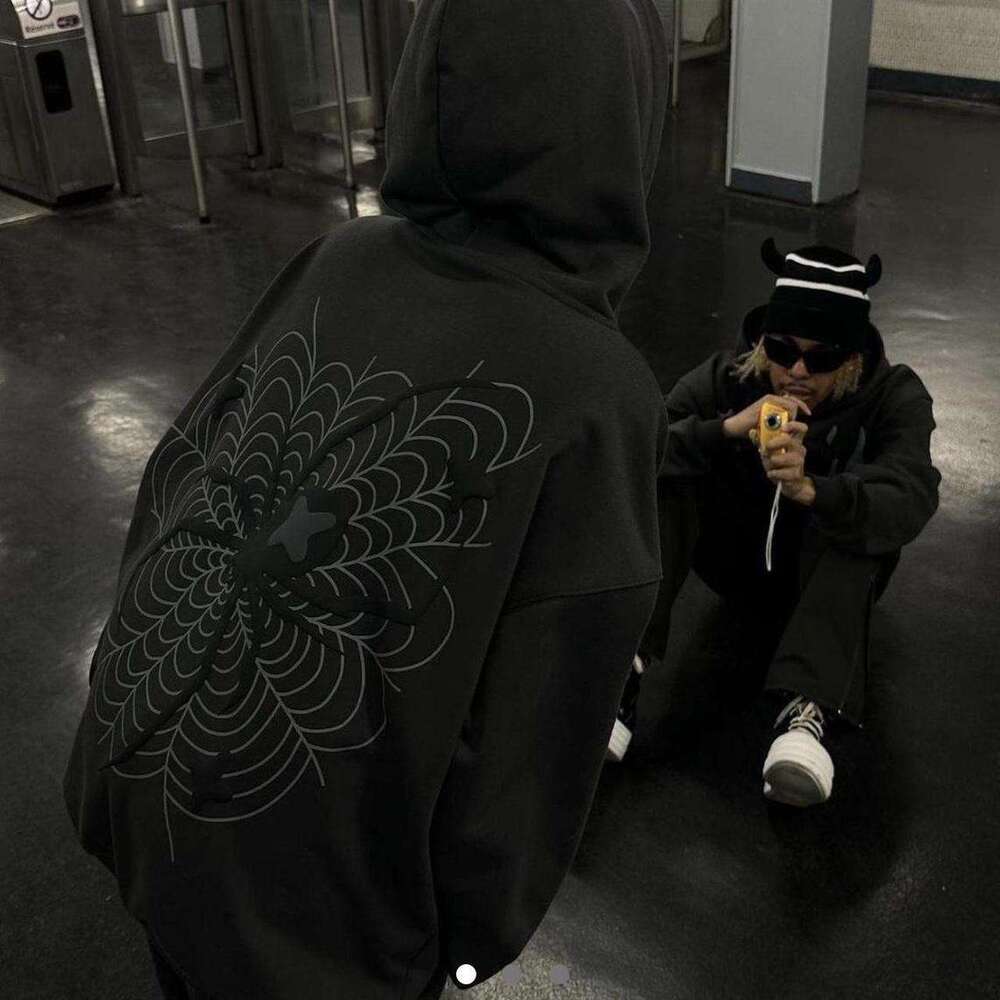 American medium to long hoodie, loose spider web for autumn and winter, foam printed couple's lazy jacket