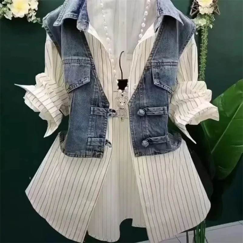 Two Denim Shirts Women Spring and Summer 2025 Single-breasted Long-sleeved Casual Western Style Joker Stitching Striped Top 250226