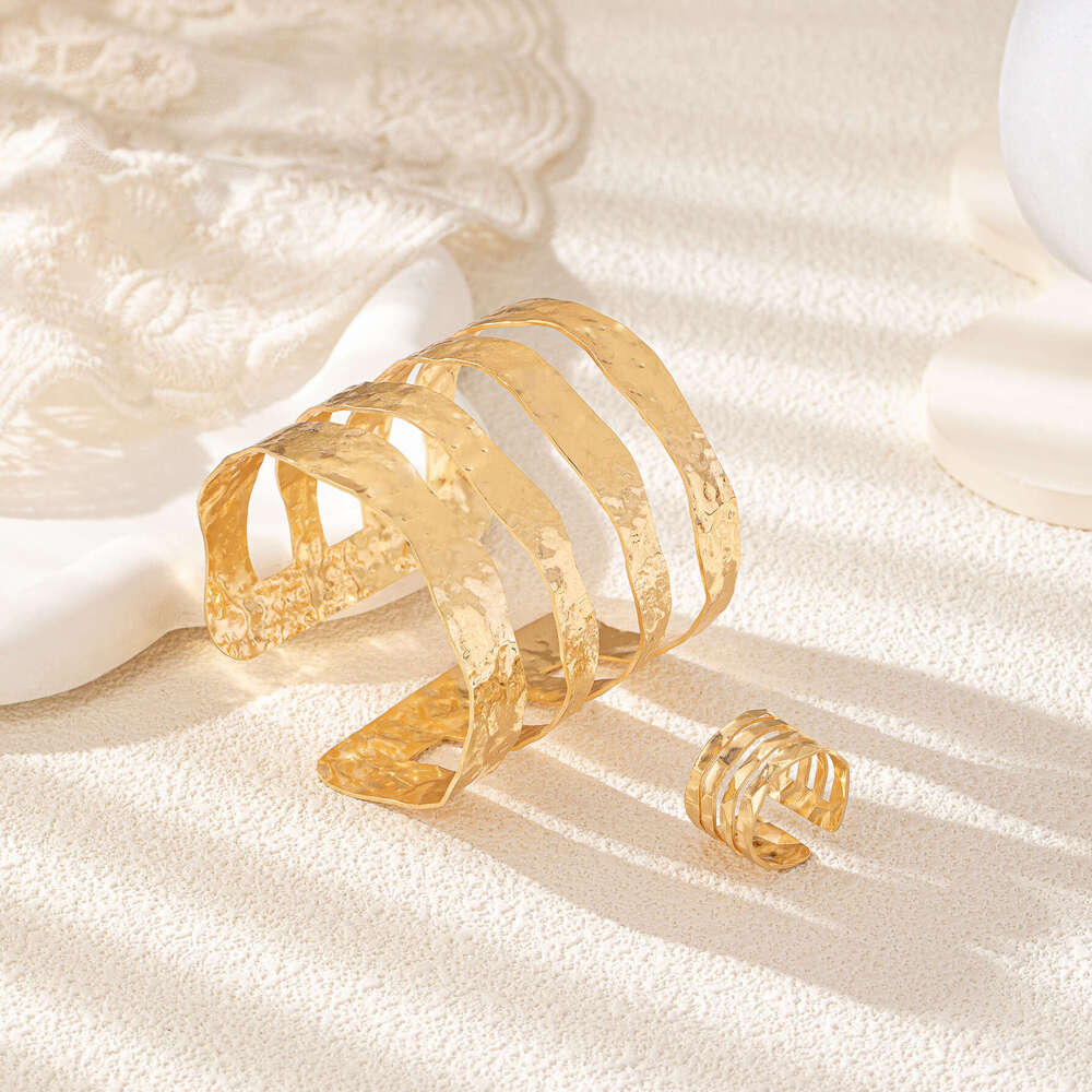 Designer bracelet Vintage Qingdao Jewelry Bracelet Ring Set Four Layer Exaggerated Large Style Fashion Niche Design