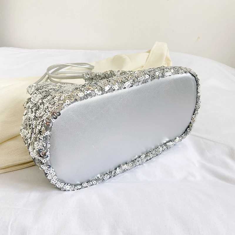 New Arrival Womens casual solid color handbag large capacity sequin handbag luxurious sparkling bucket handbag womens shoulder bag T250227