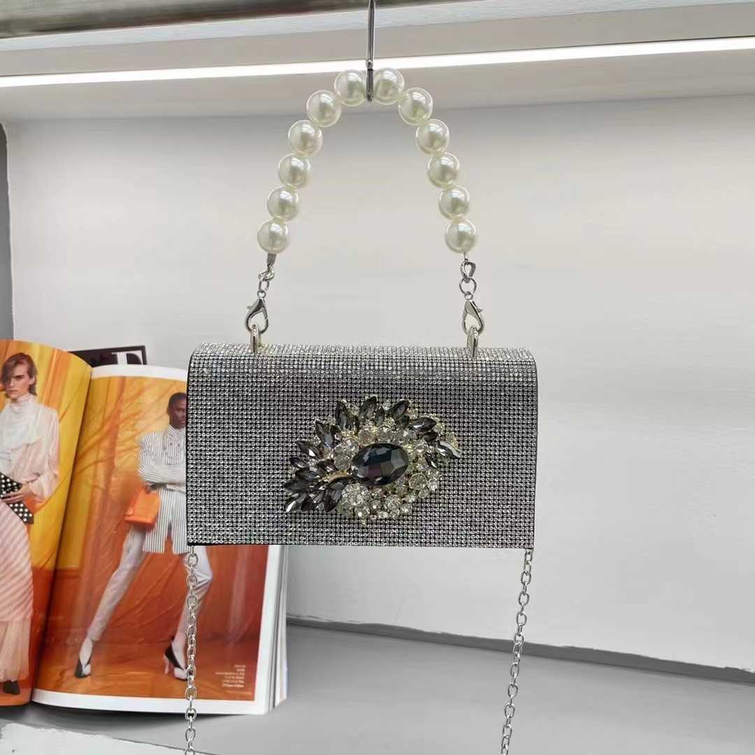 Stylish and versatile handbag for temperament dinner party, socialite party flip box bag 250215