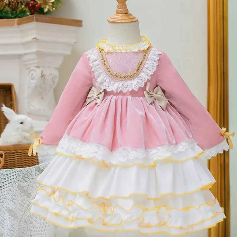 Girl's Dresses Baby Girl Princess Lace Velvet Dress Fleece Inside Infant Toddler Child Warm Bow Dress Birthday Xmas Party Baby Clothes 1-14Y Y250
