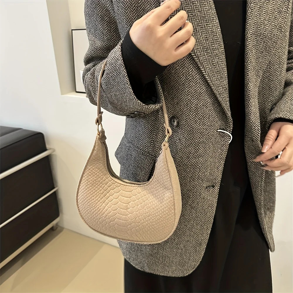 Ship from US Casual Hobo Shoulder Bag Vintage Crescent Armpit Fashionable Daily Handbag Unique n 250227FBB