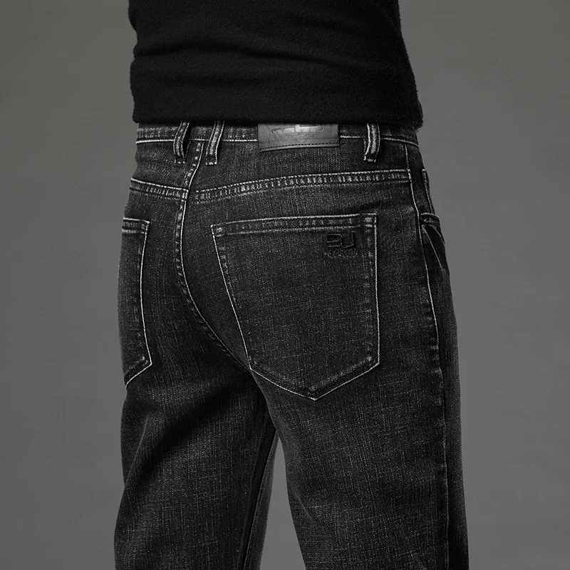 Stretch Cotton Mens Business Jeans Vintage Classic Straight Casual Trouser Male Brand Clothing Denim Pants Plus Size 28-40 X250227